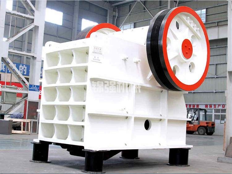 礦山破碎機(jī)成套設(shè)備多少錢?怎樣選擇利潤高?(圖1) 礦山破碎機(jī)成套設(shè)備多少錢?怎樣選擇利潤高?(圖1)